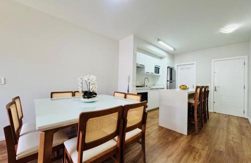 Governador Celso Ramos Apartment | Residencial Larissa - Apartamento na Praia de Palmas - 2 Dormitórios até 6 pessoas