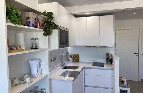 San Jose Obrero Apartment | Residencial Santa Justa, WIFI, Air conditioning next to the center of Seville