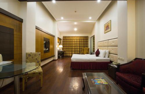 Central Pune Hotel | Residency Club