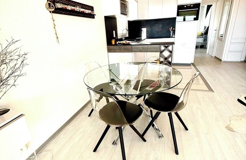 Montreux Apartment | Residential flat