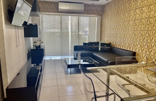 Lope De Vega Apartment | | Residential Tower with Pool and GYM + OFFERER. |