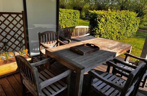 Deinze Apartment | Residentie Pelikaan - nice view on the Leie