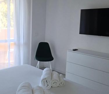 Zona XXXIII Acilia Sud Apartment | Residenza Giardino di Roma