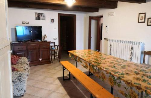 Monte San Martino Apartment | Residenza Il cortile