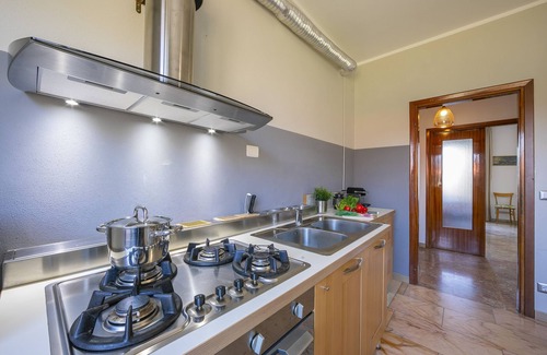 Ispra Apartment | Residenza Il Parco Family Retreat, Ispra, Italy