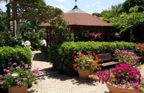Cenate Bed & Breakfast | Residenza Villa I Nidi