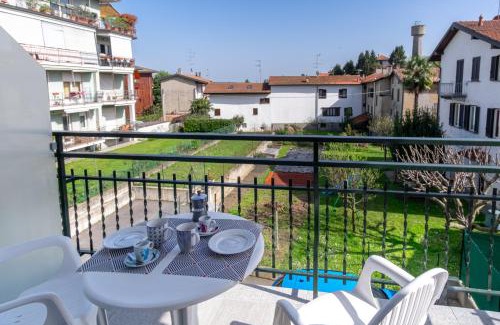 Arona Apartment | Residenza La Ruota Geranio