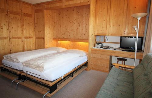 Sils-Maria Apartment | Residenza Lagrev 1 Zimmerwohnung Nr 018 - Typ 12B - Hochparterre - Ost