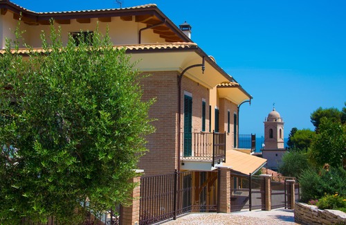 Cupra Marittima Apartment | Residenza Marano - Holiday Apartment Granchio