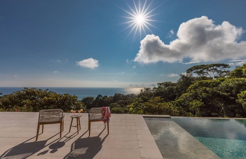 Uvita Villa | RESOL: Secluded Ocean-view Jungle Villa