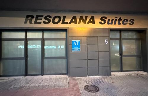 Doctor Barraquer-Grupo Renfe-Policlinico Apartment | Resolana Suites