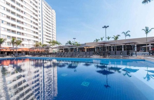 Olimpia House | RESORT: 2 adultos e até 2 crianças a 4km do Thermas Lar. e a 3km do Hot Beach