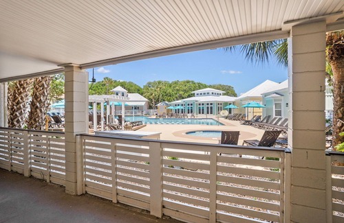 Saint Helena Island Apartment | Resort Access Included! Pet Friendly with a Fee! Perfect Central Fripp Island Location! Steps from the beach!