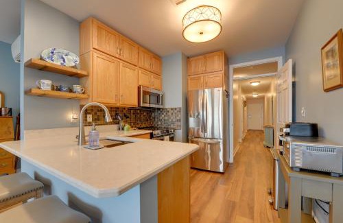 Huddleston Apartment | Resort Amenities and Beach Access Huddleston Condo