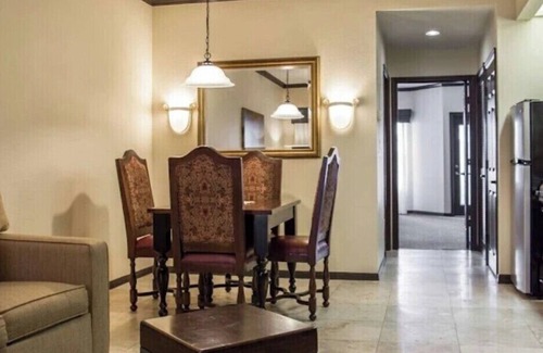 St. Augustine Resort | Resort at World Golf Village 2 bedroom, 2 full bathrooms, 2 kitchens lock-out