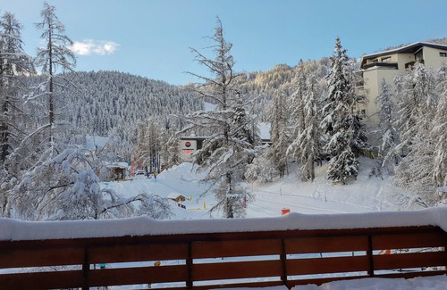 Pra Loup Apartment | Resort center, 75m², large charming apartment, large south-facing terrace with open views