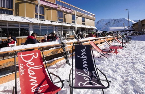 Orcieres-Merlette Hotel | Resort center, view mountain/resort, tv, ski locker, 16m², Orcières Merlette 1850