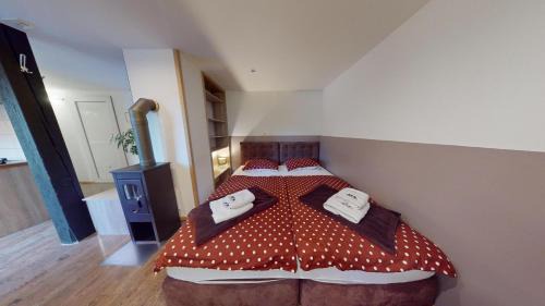 Ivancna Gorica Apartment | Resort Hisa Ida - Apartments with Hot Tub and Sauna