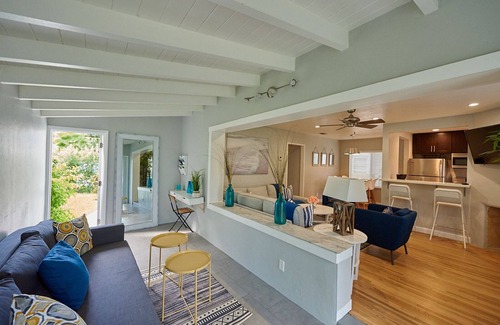 Downtown Hollywood House | RESORT LIKE HOME IN HOLLYWOOD BEACH W/HTD. POOL & HOT TUB & TROPICAL GRDN!