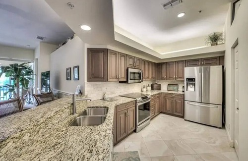 Bonita Springs Condo | Resort living-6 pools, tennis, boche and more! Lakefront unit!
