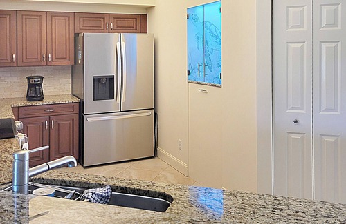 Bonita Springs Condo | Resort living-6 pools, tennis, boche and more! Lakefront unit!