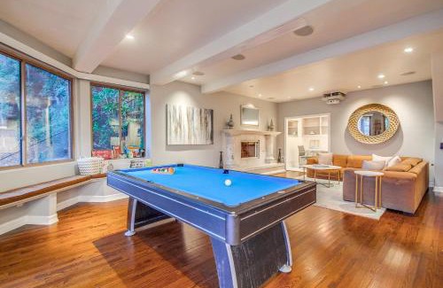 Middletown House | Resort Living: Hoops Outdoor Bar Views PoolSpa
