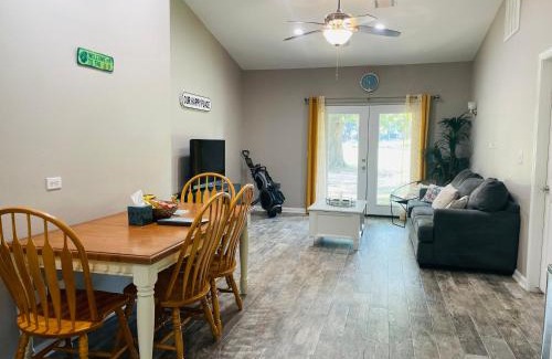 Montgomery House | Resort Living near Lake Conroe