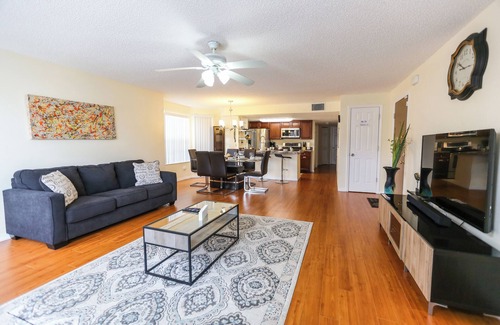 Kissimmee Condo | Resort Pool*Game Room*Close to Disney!