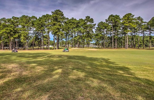 Calabash Apartment | Resort Studio in Calabash Golf, Dine and Swim!