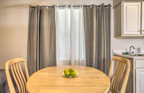 Calabash Apartment | Resort Studio in Calabash Golf, Dine and Swim!