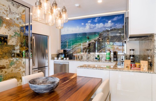 Cancun Condo | Resort Style 2-bedroom condo with AC and WiFi in beautiful Cancún