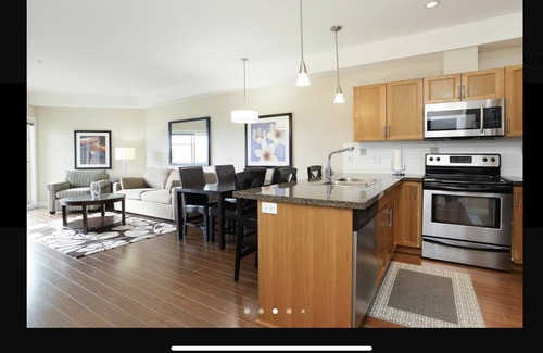 Central Okanagan Condo | Resort Style Amenities With Pool & hot Tub, Minutes to Wineries and Golf