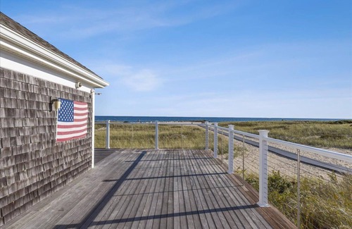 West Harwich Condo | Resort-Style Condo with Water Views, Private Beach-Ideal for Long Stays!