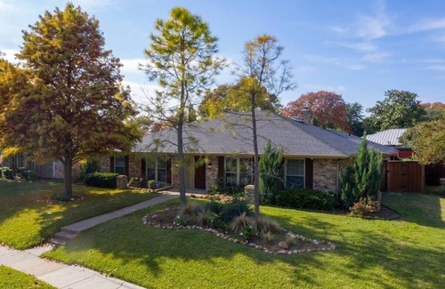 Plano House | Resort style heated pool and spa, 4 bedroom, 3 bath luxury house