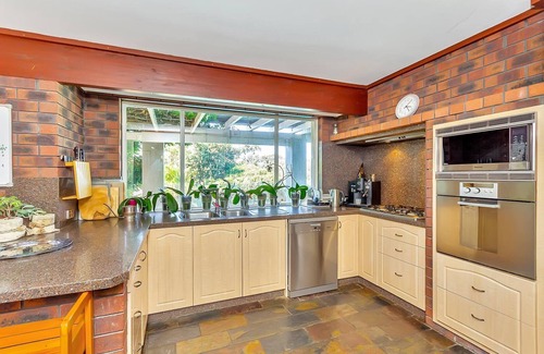 Wanneroo House | Resort-Style Home in quiet location. Stunning 5 bedroom home