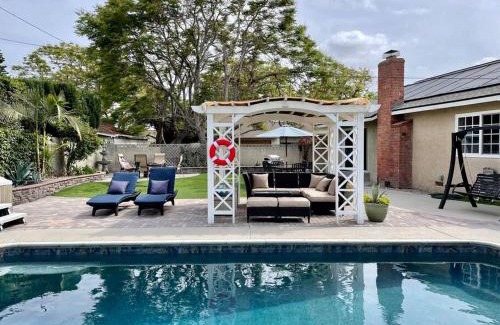 Anaheim Resort Villa | Resort style home, Pool/Spa/Game room near Disney