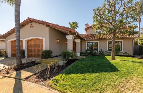 Rancho Santa Fe House | Resort style living near the beach in Rancho Santa Fe!