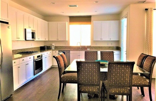 Lake Forest House | Resort Style Living - Beautiful New House Close to Irvine Spectrum -