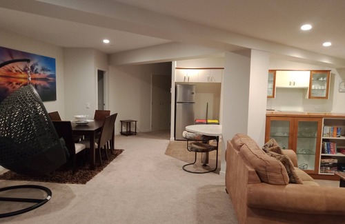 Paraparaumu Beach Apartment | Resort Style Apartment Stay with Beach Location