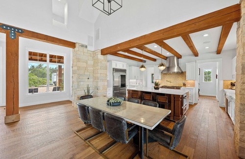 Austin House | Resort Style Pool, Game Room, Indoor Sport Court!
