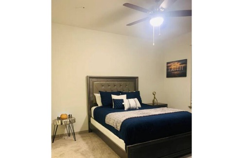 Sanford Apartment | Resort style suite near Attractions & Shopping!