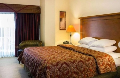 Pleasant Valley Resort | Resort Suite 25 minutes from State Farm Stadium for Super Bowl Weekend!