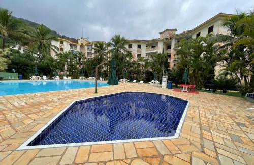 Toninhas Apartment | Resort Wembley Tenis 250m da Praia das Toninhas