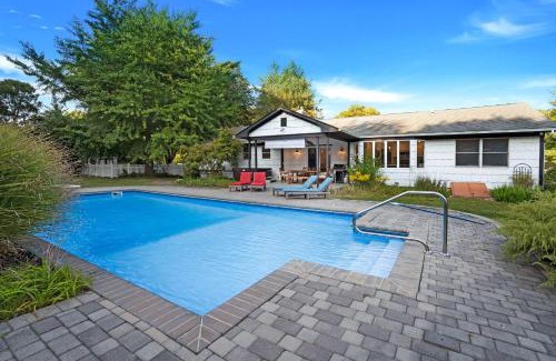 Mattituck House | Respite Ranch: Private Pool, Hot Tub, Beach Access