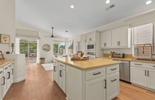 Eastlake Greens House | "Respite Retreat" A Fully Furnished Single Story 3-bedroom house in Chula Vista