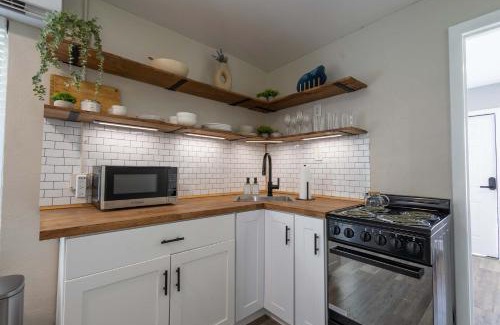Croissant Park Apartment | Rest A Shore - Central Cozy 1BR