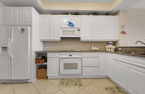 Sugar Beach Condo | Rest-A-Shore - Clean and Spacious - Gulf Front with Pool