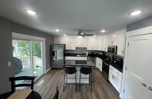 Cherokee Village House | Rest and Relax on Thunderbird