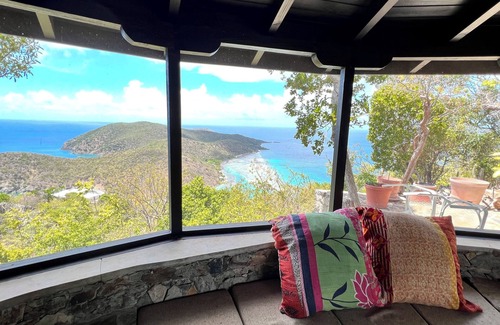 Other Islands House | Rest atop a quiet private island accessible only by boat -sleeps up to 10 guests
