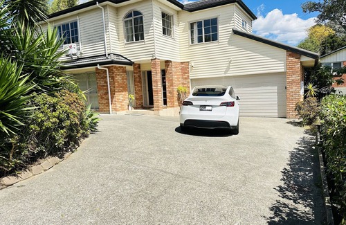 Greenlane - Ellerslie House | Rest in Auckland City, Sylvia Park New Zealand